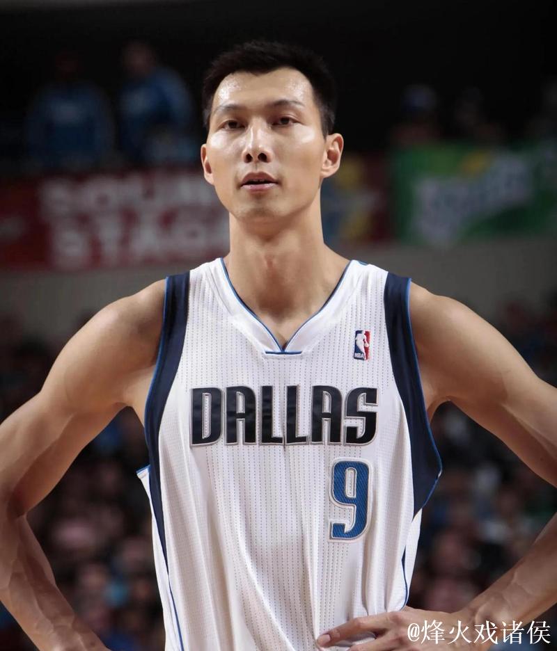 易建联沉默引人深思 能否微笑迎来逆转 易建联沉默引人深思 能否微笑迎来逆转